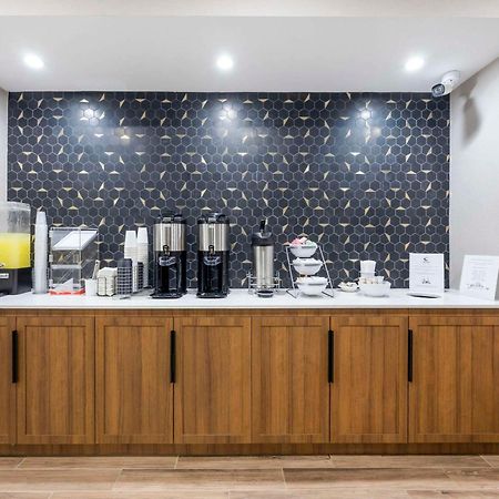 Comfort Inn & Suites Gallatin - Nashville Metro ภายนอก รูปภาพ