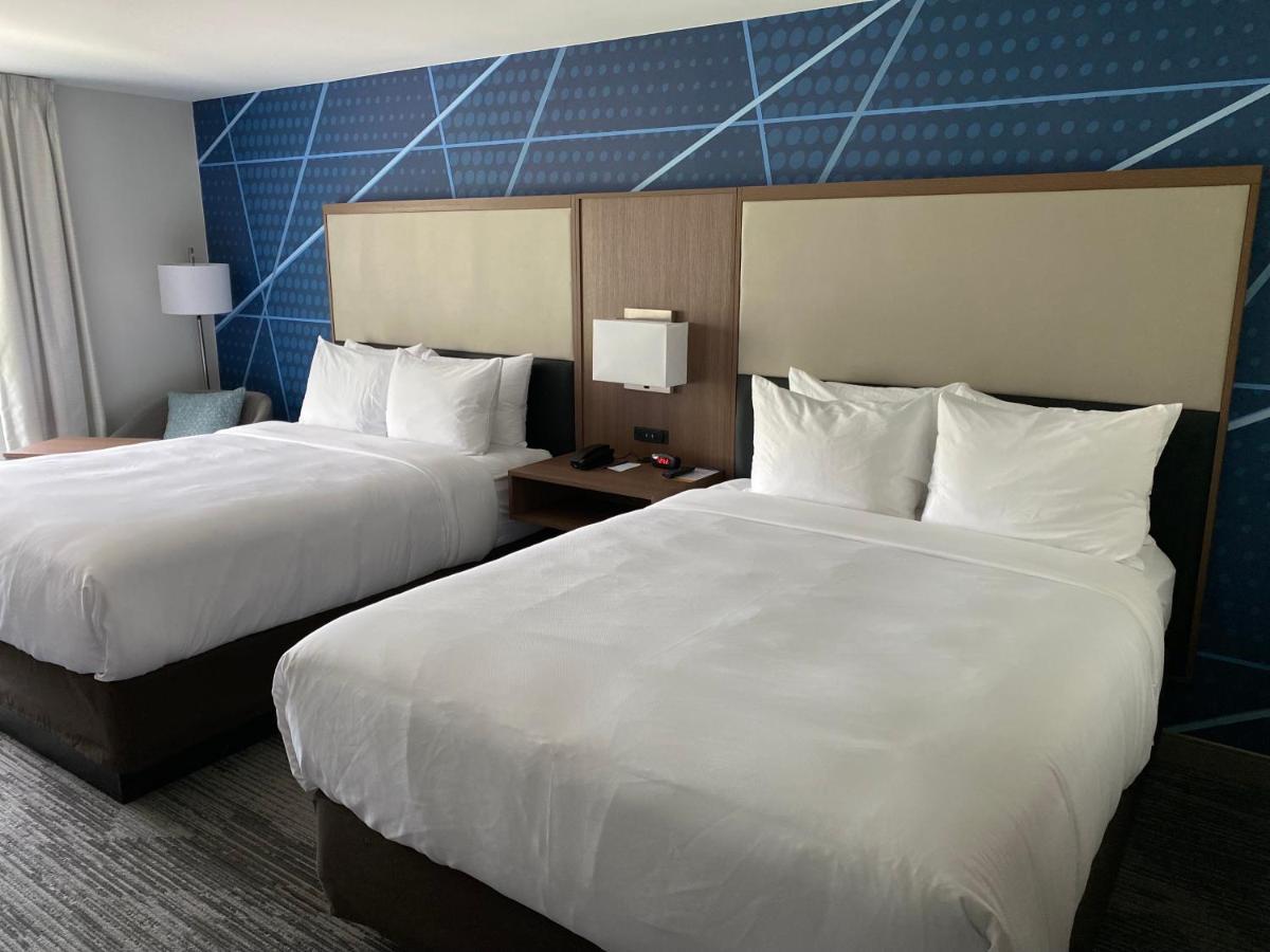 Comfort Inn & Suites Gallatin - Nashville Metro ภายนอก รูปภาพ