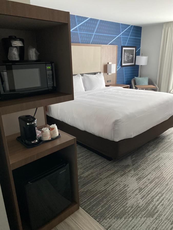Comfort Inn & Suites Gallatin - Nashville Metro ภายนอก รูปภาพ