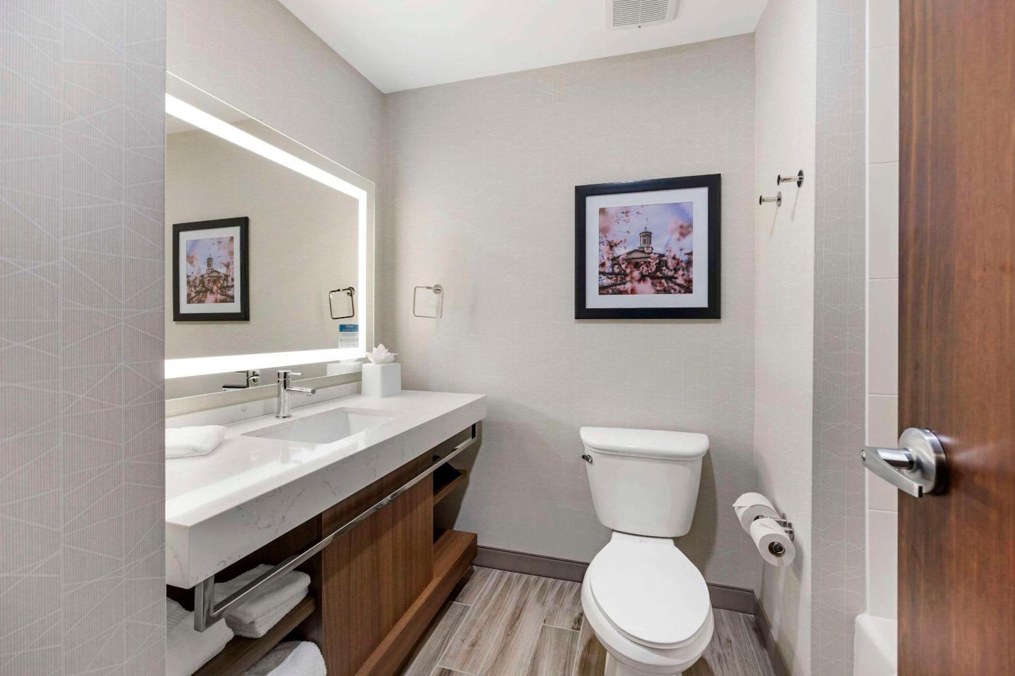 Comfort Inn & Suites Gallatin - Nashville Metro ภายนอก รูปภาพ