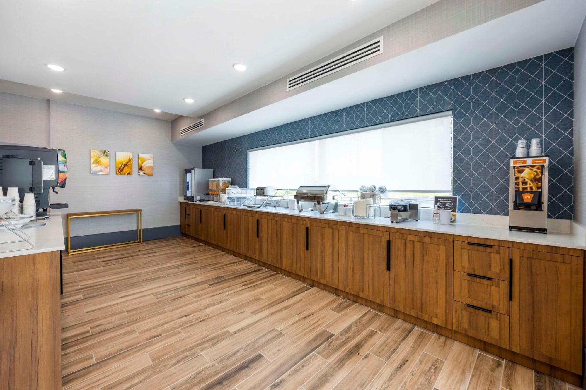 Comfort Inn & Suites Gallatin - Nashville Metro ภายนอก รูปภาพ