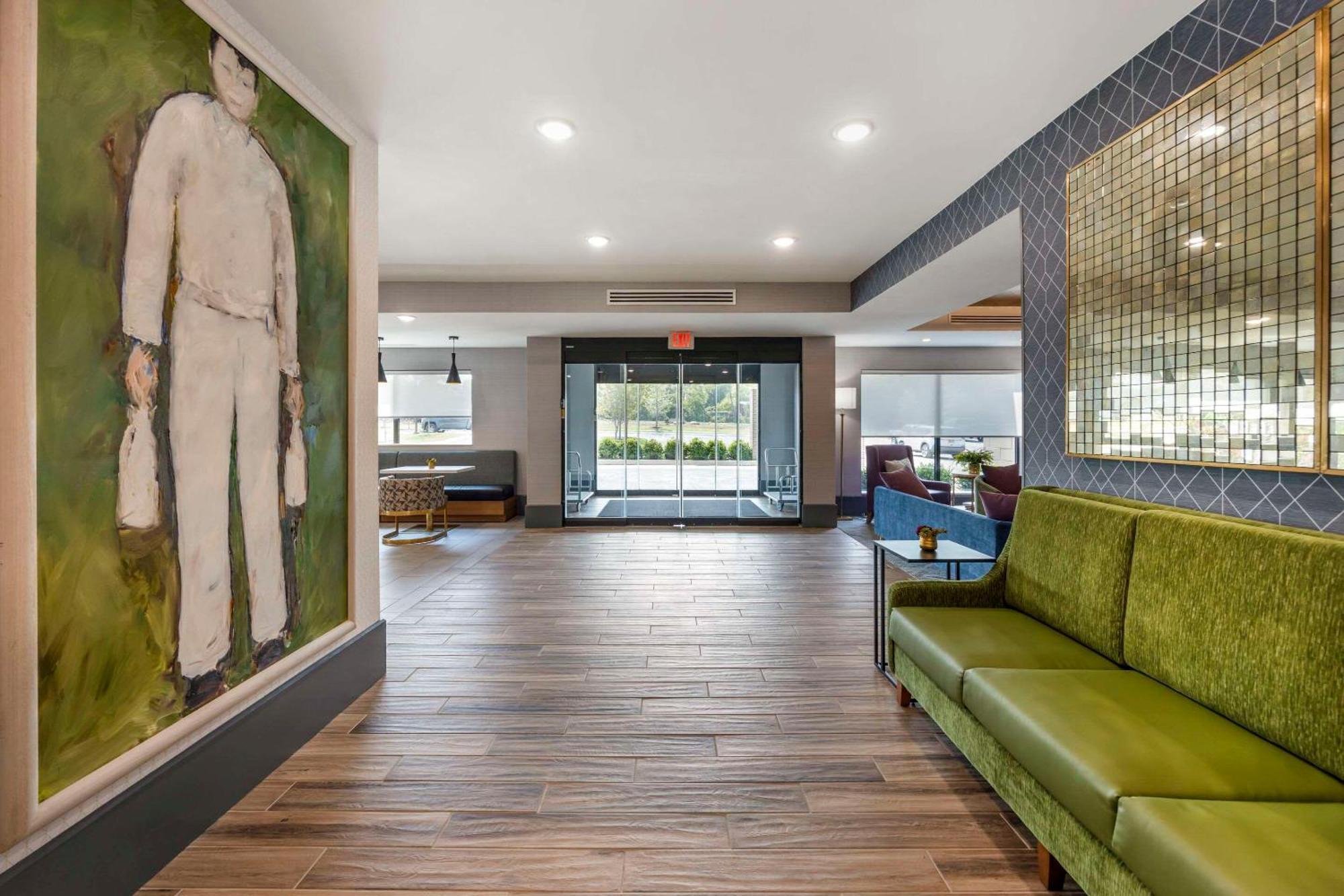 Comfort Inn & Suites Gallatin - Nashville Metro ภายนอก รูปภาพ